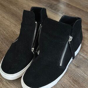 Steve Madden Women's Wedgie Sneaker